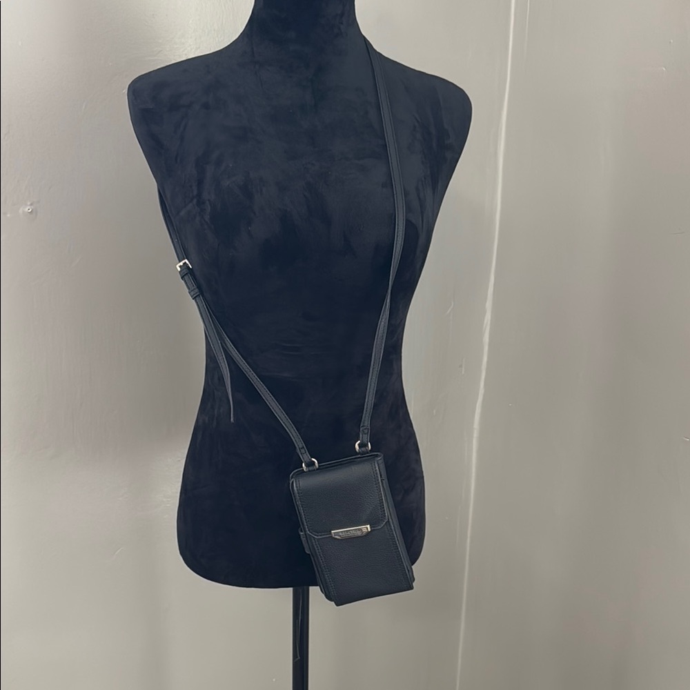 Kenneth Cole Reaction Black and Blue Wallet Crossbody